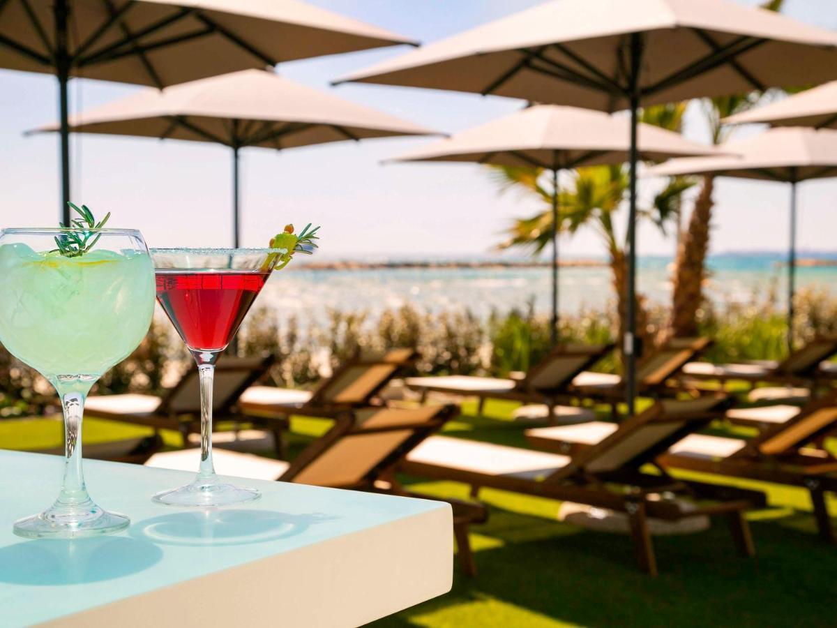 Mercure Larnaca Beach Resort Екстер'єр фото