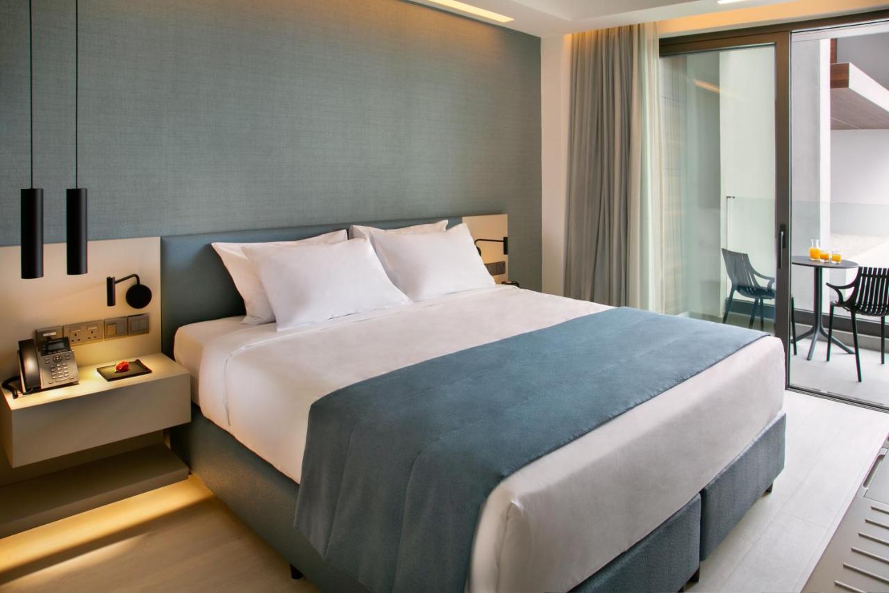 Mercure Larnaca Beach Resort Екстер'єр фото