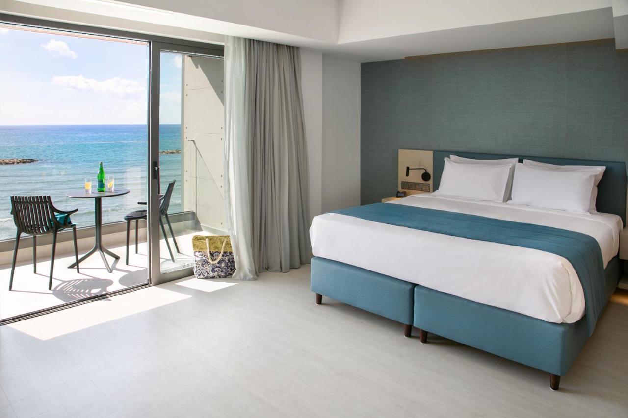 Mercure Larnaca Beach Resort Екстер'єр фото