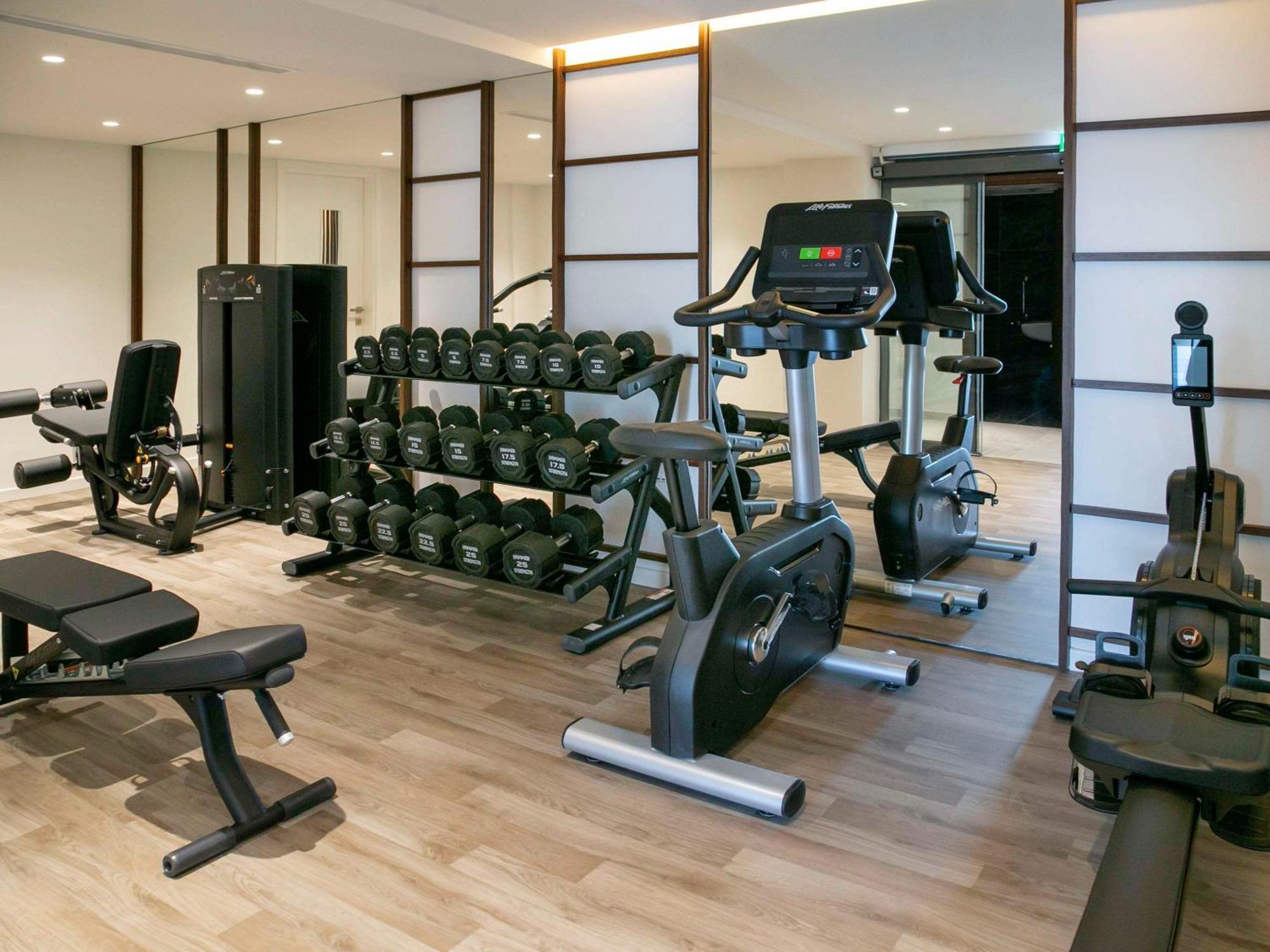 Mercure Larnaca Beach Resort Екстер'єр фото