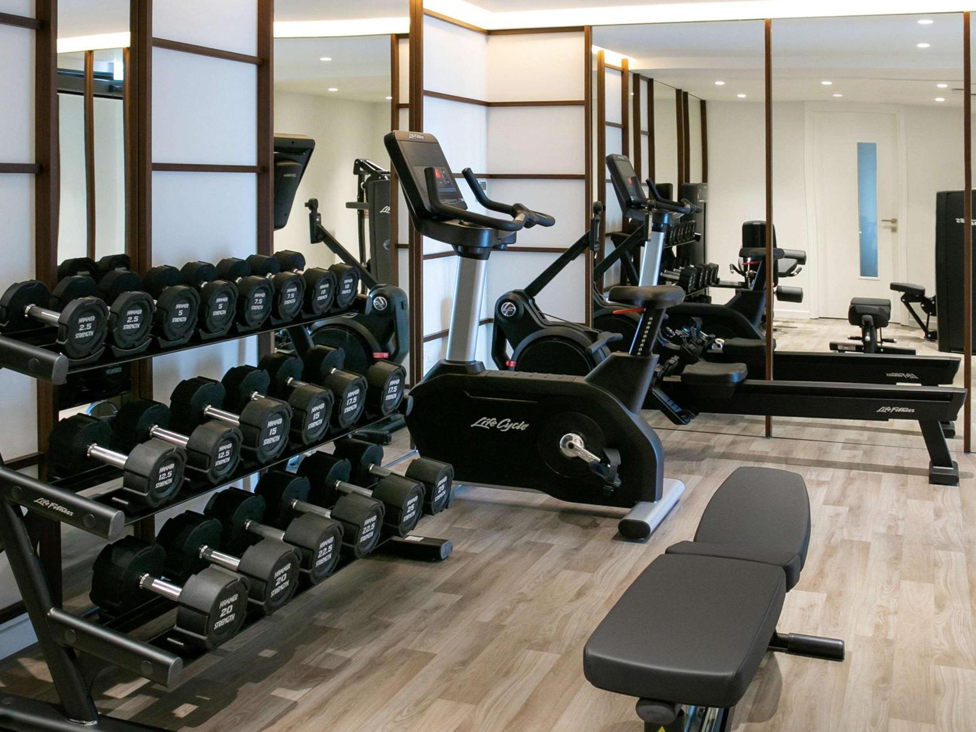 Mercure Larnaca Beach Resort Екстер'єр фото